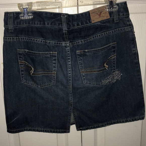 American Eagle blue jean skirt. - Picture 2 of 3